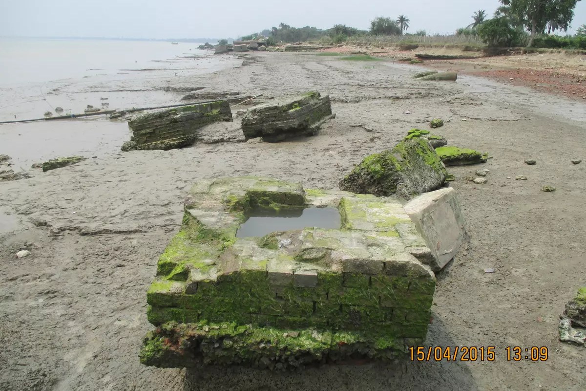 The ruins of the fort